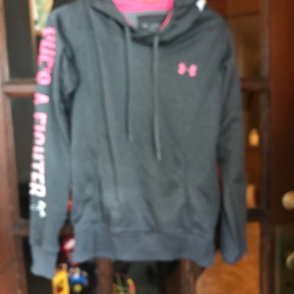 Under Armour sweatshirt small
